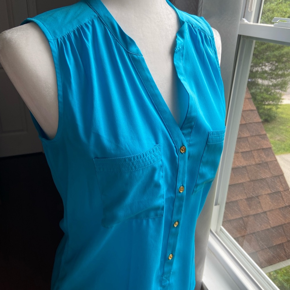 Banana Republic turquoise short sleeve blouse